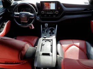 2021 Toyota Highlander XSE with VIN 5TDJZRBHXMS088799, listed as a Copart auction lot 53942365 with 25,172 mi miles and Non repairable. Bid and sale history available at DreamBid. Image 8.
