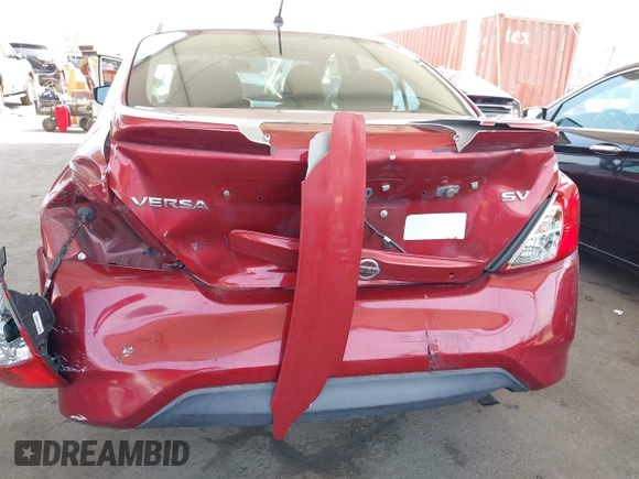 2016 Nissan Versa S с VIN 3N1CN7AP6GL904230, выставлен на аукционе IAAI как лот 42736764 с пробегом 94 550 миль миль и . История ставок и продаж доступна на DreamBid. Изображение 6.