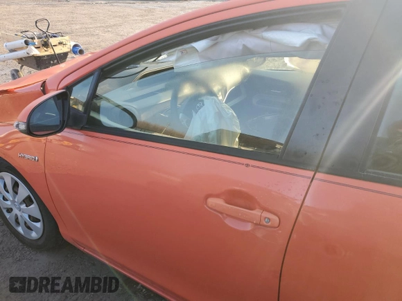 2013 Toyota Prius One with VIN JTDKDTB38D1040283, listed as a Copart auction lot 48317715 with 100,695 mi miles and Clean Title. Bid and sale history available at carsss.com. Image 7.