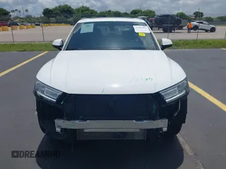 2020 Audi Q5 Premium with VIN WA1ANAFY4L2106527, listed as a IAAI auction lot 42451913 with 93,750 mi miles and . Bid and sale history available at DreamBid. Image 13.