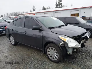 2015 Nissan Versa S Plus with VIN 3N1CN7AP6FL807558, listed as a IAAI auction lot 41469841 with 223,575 mi miles. Bid and sale history available at carsss.com. Image 1.