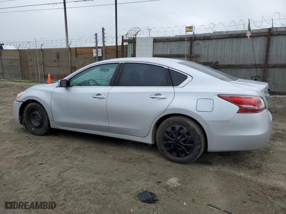 2013 Nissan Altima 2.5 SL with VIN 1N4AL3AP5DC110240, listed as a Copart auction lot 48787525 with 122,157 mi miles and Salvage Title. Bid and sale history available at carsss.com. Image 2.