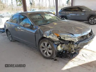 2008 Honda Accord EX-L z VIN 1HGCP36838A050101, wystawiony jako IAAI lot #41756187 z przebiegiem 158 113 mil mil oraz . Historia ofert i sprzedaży dostępna na DreamBid. Obrazek 1.