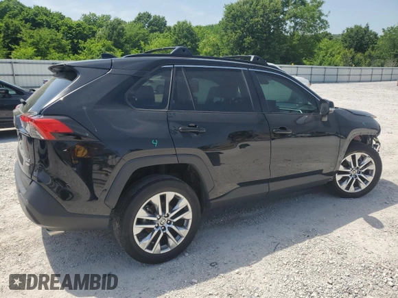 2022 Toyota RAV4 XLE Premium z VIN 2T3A1RFV7NW296422, wystawiony jako Copart lot #56755025 z przebiegiem 44 934 mil mil oraz Szkoda całkowita • Salvage title. Historia ofert i sprzedaży dostępna na DreamBid. Obrazek 3.