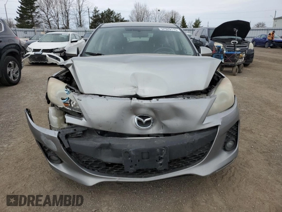 2012 Mazda 3 i Touring z VIN JM1BL1L74C1634540, wystawiony jako Copart lot #52929115 z przebiegiem 385 464 mil mil oraz Szkoda całkowita • Salvage title. Historia ofert i sprzedaży dostępna na DreamBid. Obrazek 5.