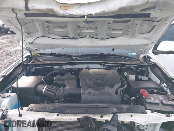 2021 Toyota Tacoma SR z VIN 3TMCZ5AN2MM426723, wystawiony jako IAAI lot #41604033 z przebiegiem 46 522 mil mil oraz . Historia ofert i sprzedaży dostępna na DreamBid. Obrazek 10.