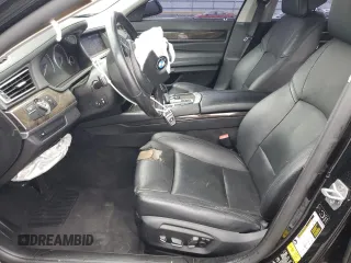 2013 BMW 7 Series 740Li xDrive с VIN WBAYF4C55DD127385, выставлен на аукционе Copart как лот 56034945 с пробегом 115 580 миль миль и Списание • Salvage title. История ставок и продаж доступна на DreamBid. Изображение 7.
