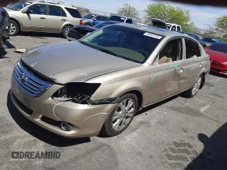 2008 Toyota Avalon XL z VIN 4T1BK36B28U315802, wystawiony jako Copart lot #58088195 z przebiegiem 157 890 mil mil oraz Szkoda całkowita • Salvage title. Historia ofert i sprzedaży dostępna na DreamBid. Obrazek 1.