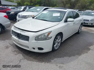 2012 Nissan Maxima 3.5 S with VIN 1N4AA5AP8CC805828, listed as a IAAI auction lot 41917069 with 172,865 mi miles. Bid and sale history available at carsss.com. Image 2.