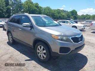 2012 Kia Sorento LX with VIN 5XYKTDA25CG225357, listed as a IAAI auction lot 42773809 with 198,568 mi miles and . Bid and sale history available at DreamBid. Image 1.