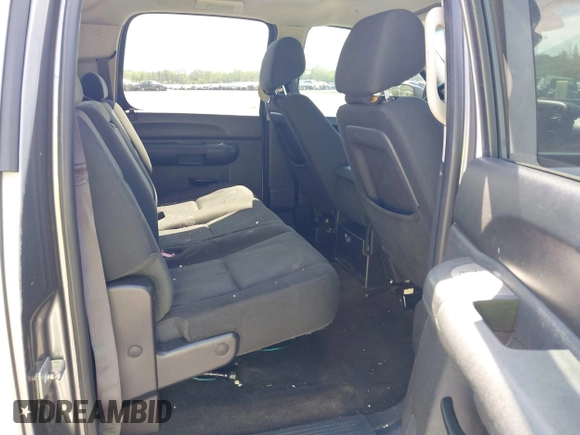 2013 Chevrolet Silverado 1500 LT with VIN 3GCPCSE01DG206827, listed as a IAAI auction lot 41976945 with 213,940 mi miles and . Bid and sale history available at DreamBid. Image 8.