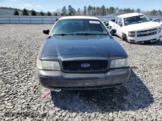 2011 Ford Police Interceptor with VIN 2FABP7BV0BX180760, listed as a Copart auction lot 53267265 with 122,501 mi miles and Clean Title. Bid and sale history available at carsss.com. Image 5.