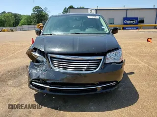2016 Chrysler Town & Country Touring with VIN 2C4RC1BG8GR110695, listed as a Copart auction lot 53125305 with 75,752 mi miles and Salvage Title. Bid and sale history available at carsss.com. Image 12.