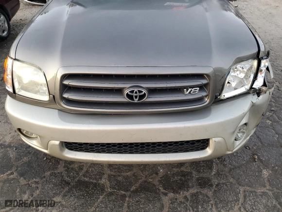 2004 Toyota Sequoia SR5 with VIN 5TDZT34AX4S218937, listed as a Copart auction lot 88211735 with 0 mi miles and Salvage Title. Bid and sale history available at carsss.com. Image 12.