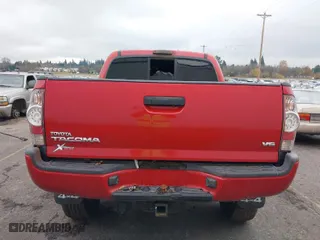 2015 Toyota Tacoma with VIN 3TMLU4EN3FM172008, listed as a IAAI auction lot 40975341 with 1 mi miles. Bid and sale history available at carsss.com. Image 16.