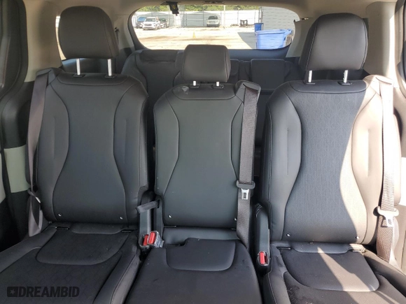 2024 Kia Carnival LX with VIN KNDNB4H31R6360779, listed as a Copart auction lot 66934804 with 22,680 mi miles and Salvage Title. Bid and sale history available at carsss.com. Image 10.