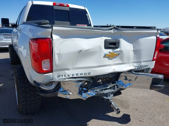 2017 Chevrolet Silverado 1500 LTZ with VIN 3GCUKSEJ1HG352553, listed as a IAAI auction lot 41852204 with 87,883 mi miles. Bid and sale history available at carsss.com. Image 6.