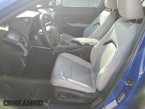 2022 Lexus UX with VIN JTHX3JBH8N2050413, listed as a Copart auction lot 71710184 with 59,994 mi miles and Salvage Title. Bid and sale history available at carsss.com. Image 7.