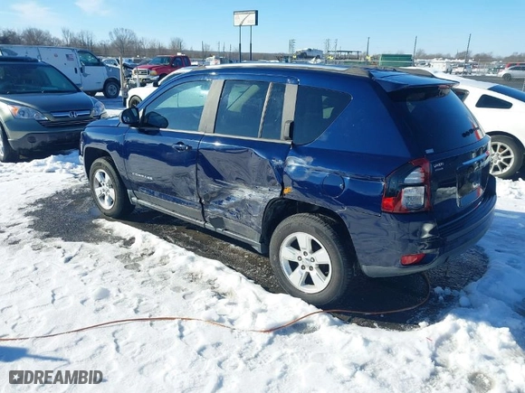 2014 Jeep Compass Sport with VIN 1C4NJCBA2ED594035, listed as a IAAI auction lot 41282961 with 118,606 mi miles. Bid and sale history available at carsss.com. Image 3.