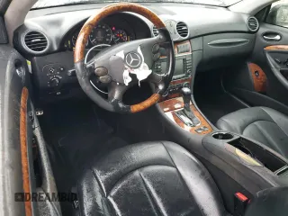 2007 Mercedes-Benz CLK 550 with VIN WDBTK72G37T077852, listed as a Copart auction lot 44957585 with 195,015 mi miles and Salvage Title. Bid and sale history available at DreamBid. Image 8.