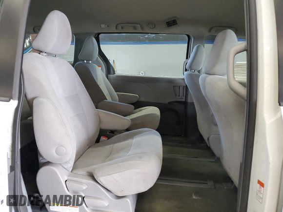2015 Toyota Sienna L with VIN 5TDZK3DC2FS650980, listed as a Copart auction lot 54481385 with 270,983 mi miles and Clean Title. Bid and sale history available at carsss.com. Image 11.