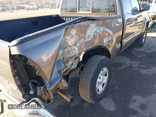 2009 Toyota Tacoma with VIN 5TEUU42N89Z650911, listed as a IAAI auction lot 41580270 with 178,669 mi miles. Bid and sale history available at carsss.com. Image 6.