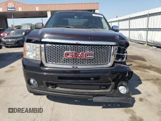 2010 GMC Sierra 1500 Denali z VIN 3GTRKXE25AG202169, wystawiony jako Copart lot #71733714 z przebiegiem 123 400 mil mil oraz Szkoda całkowita • Salvage title. Historia ofert i sprzedaży dostępna na DreamBid. Obrazek 5.
