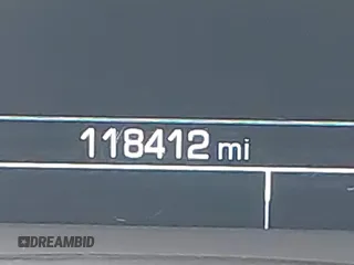 2018 Chevrolet Traverse LT Leather with VIN 1GNEVHKW1JJ218359, listed as a IAAI auction lot 41472457 with 118,412 mi miles. Bid and sale history available at carsss.com. Image 15.