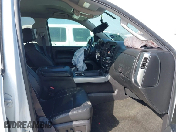 2017 Chevrolet Silverado 1500 LT with VIN 3GCPCREC6HG193694, listed as a IAAI auction lot 41787642 with 1 mi miles. Bid and sale history available at carsss.com. Image 5.