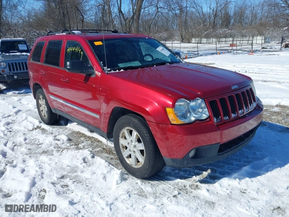 2010 Jeep Grand Cherokee Laredo with VIN 1J4RR4GT0AC135770, listed as a IAAI auction lot 41444149 with 226,746 mi miles. Bid and sale history available at carsss.com. Image 1.