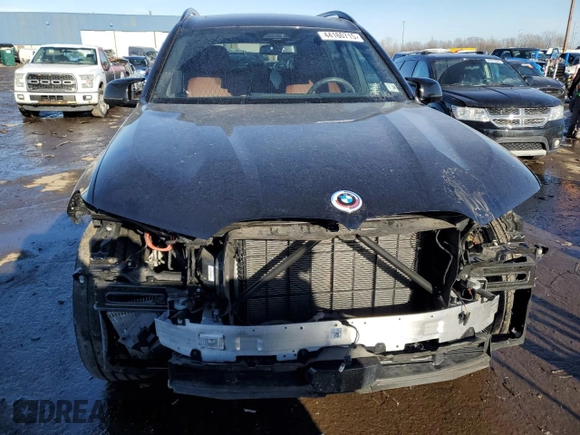 2023 BMW X7 M60i z VIN 5UX33EM09P9R19611, wystawiony jako Copart lot #44160715 z przebiegiem 16 971 mil mil oraz Szkoda całkowita • Salvage title. Historia ofert i sprzedaży dostępna na DreamBid. Obrazek 5.