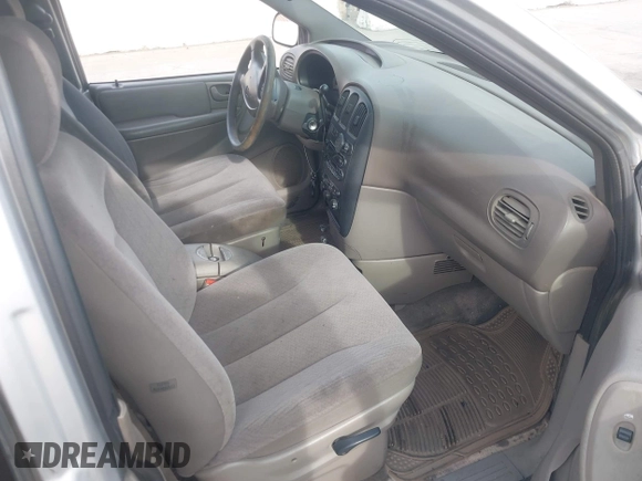 2002 Dodge Caravan EX with VIN 2B8GP74L12R522101, listed as a IAAI auction lot 41685332 with 229,402 mi miles. Bid and sale history available at carsss.com. Image 5.