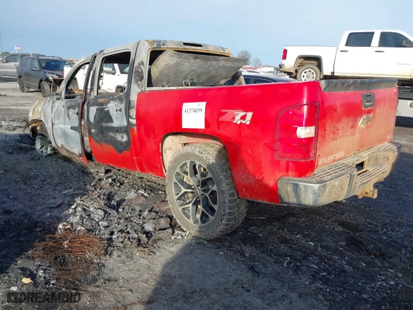 2009 Chevrolet Silverado 1500 LTZ with VIN 3GCEK33M19G163118, listed as a IAAI auction lot 41374039 with 1 mi miles. Bid and sale history available at carsss.com. Image 3.