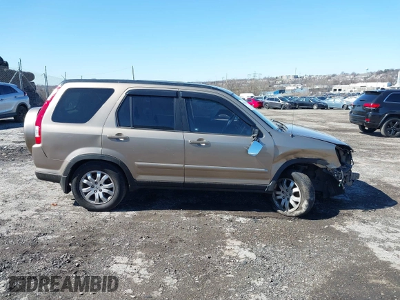 2005 Honda CR-V EX SE with VIN JHLRD78965C011391, listed as a IAAI auction lot 41820990 with 206,623 mi miles. Bid and sale history available at carsss.com. Image 14.