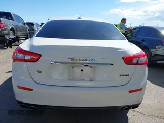 2015 Maserati Ghibli z VIN ZAM57XSA8F1161212, wystawiony jako IAAI lot #41746084 z przebiegiem 57 169 mil mil oraz . Historia ofert i sprzedaży dostępna na DreamBid. Obrazek 16.