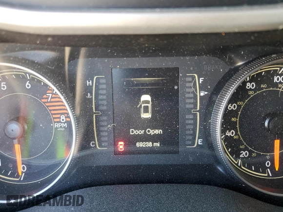 2018 Jeep Cherokee Latitude Plus with VIN 1C4PJLLX2JD563485, listed as a Copart auction lot 45636165 with 69,238 mi miles and Salvage Title. Bid and sale history available at DreamBid. Image 9.