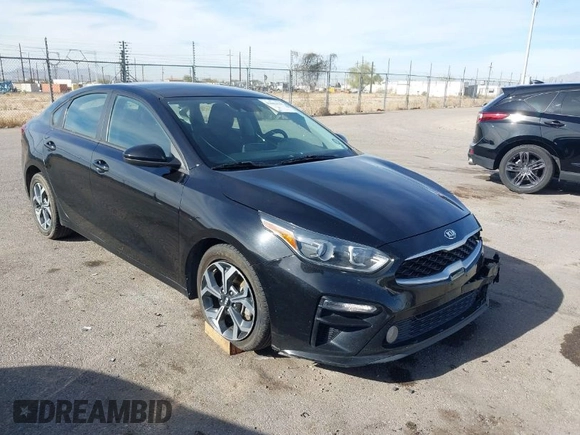 2021 Kia Forte LXS with VIN 3KPF24AD1ME335813, listed as a IAAI auction lot 41062537 with 111,491 mi miles. Bid and sale history available at carsss.com. Image 1.