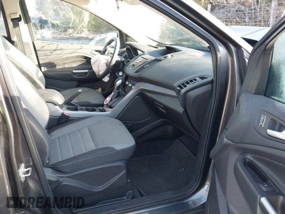 2016 Ford Escape SE z VIN 1FMCU0G72GUA42592, wystawiony jako IAAI lot #41603556 z przebiegiem 109 582 mil mil oraz . Historia ofert i sprzedaży dostępna na DreamBid. Obrazek 5.