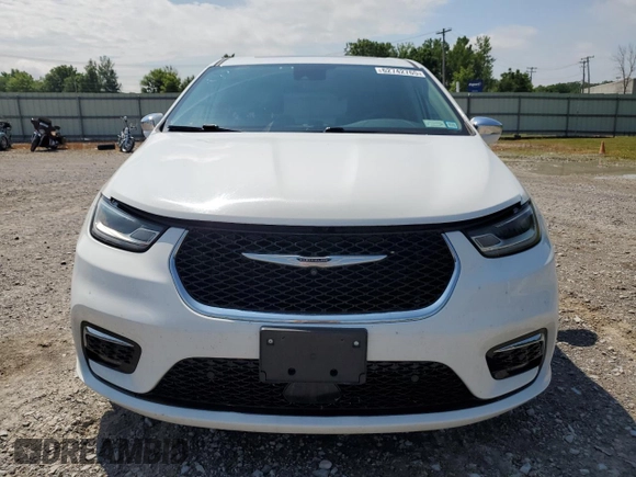 2022 Chrysler Pacifica Hybrid Limited with VIN 2C4RC1S72NR180156, listed as a Copart auction lot 62742765 with 71,935 mi miles and Salvage title. Bid and sale history available at DreamBid. Image 5.