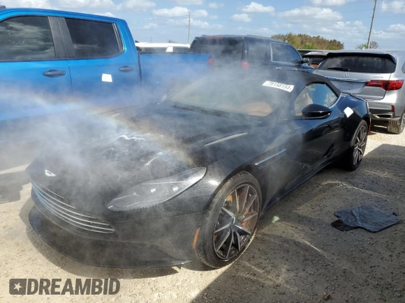 2019 Aston Martin DB11 z VIN SCFRMFCW9KGM05896, wystawiony jako Copart lot #78158154 z przebiegiem Nie podano mil oraz Nie do naprawy. Historia ofert i sprzedaży dostępna na DreamBid. Obrazek 1.