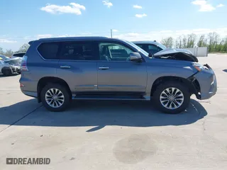 2017 Lexus GX with VIN JTJJM7FX2H5161029, listed as a IAAI auction lot 41864434 with 145,562 mi miles. Bid and sale history available at carsss.com. Image 13.