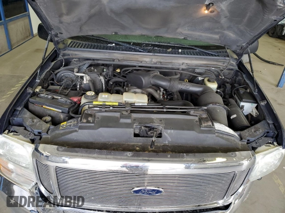 2002 Ford Super Duty F-250 XL with VIN 1FTNX21S02EB16298, listed as a Copart auction lot 46616645 with 209,365 mi miles and Salvage Title. Bid and sale history available at carsss.com. Image 11.