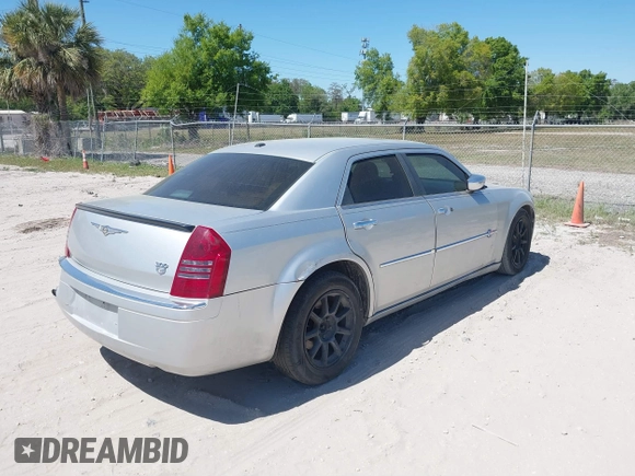2007 Chrysler 300 C with VIN 2C3KA63H17H849672, listed as a IAAI auction lot 41800769 with 249,457 mi miles and . Bid and sale history available at carsss.com. Image 4.