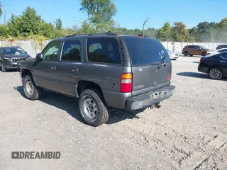 2002 GMC Yukon SLT z VIN 1GKEK13Z42J299221, wystawiony jako IAAI lot #40302959 z przebiegiem 260 096 mil mil oraz . Historia ofert i sprzedaży dostępna na DreamBid. Obrazek 3.