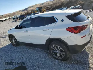 2020 BMW X2 xDrive28i with VIN WBXYJ1C09L5N87648, listed as a Copart auction lot 42029595 with 42,688 mi miles and Salvage Title. Bid and sale history available at carsss.com. Image 2.