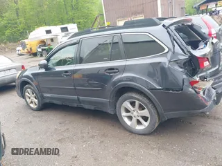 2013 Subaru Outback Premium z VIN 4S4BRBCC9D3323317, wystawiony jako IAAI lot #42303328 z przebiegiem 199 802 mil mil oraz . Historia ofert i sprzedaży dostępna na DreamBid. Obrazek 14.