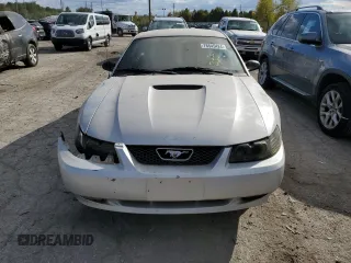 2000 Ford Mustang GT with VIN 1FAFP42X5YF137053, listed as a Copart auction lot 47726985 with 0 mi miles and Non Repairable. Bid and sale history available at carsss.com. Image 5.