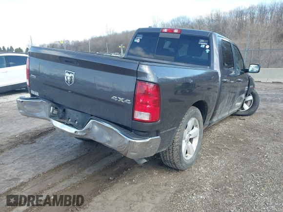 2017 Ram 1500 Big Horn z VIN 1C6RR7LT2HS766282, wystawiony jako IAAI lot #41868659 z przebiegiem 133 887 mil mil oraz . Historia ofert i sprzedaży dostępna na DreamBid. Obrazek 4.