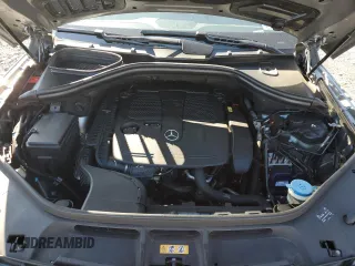 2014 Mercedes-Benz M 350 z VIN 4JGDA5JB3EA312483, wystawiony jako Copart lot #53307845 z przebiegiem 117 104 mil mil oraz Szkoda całkowita • Salvage title. Historia ofert i sprzedaży dostępna na DreamBid. Obrazek 12.