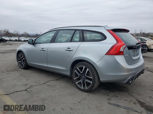 2018 Volvo V60 Dynamic with VIN YV140MEL7J2383656, listed as a Copart auction lot 81124364 with 28,743 mi miles and Salvage Title. Bid and sale history available at carsss.com. Image 2.